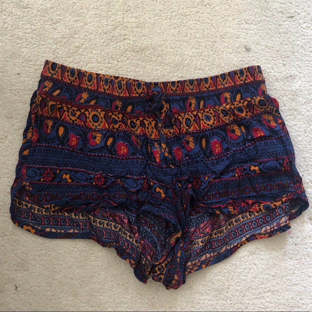 MOVING SALE! LF Print Shorts